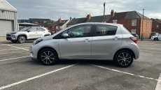 Toyota Yaris 1.5 Hybrid Icon Tech 5dr CVT Hybrid Hatchback